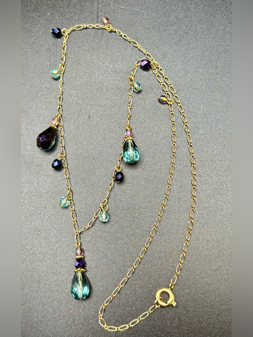 Vintage Czech Uranium Glass UV Glow Teal Teardrop Fringe Y Drop Necklace 19"